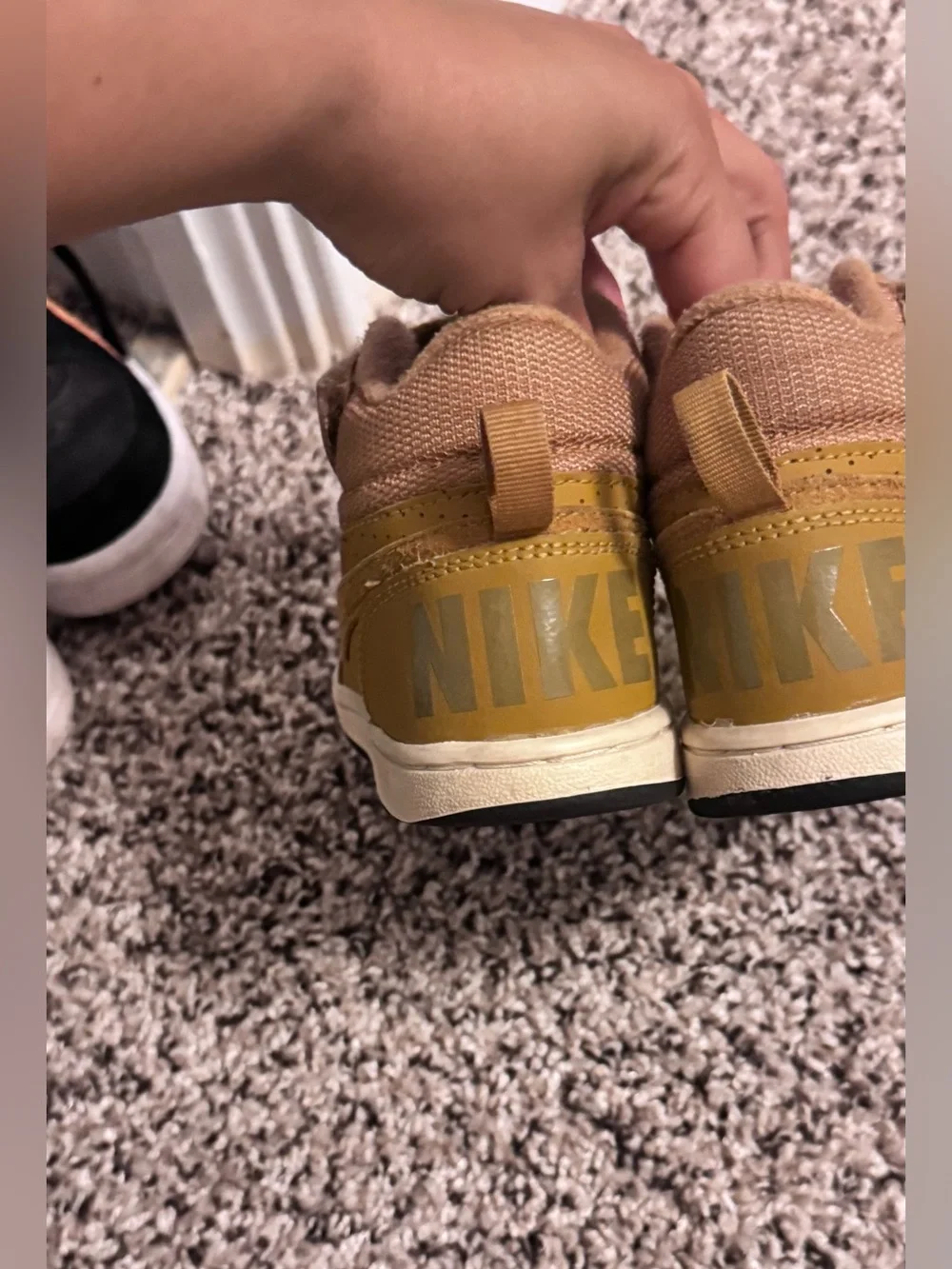 Nike Kids' High-Top Sneakers in Wheat/Tan